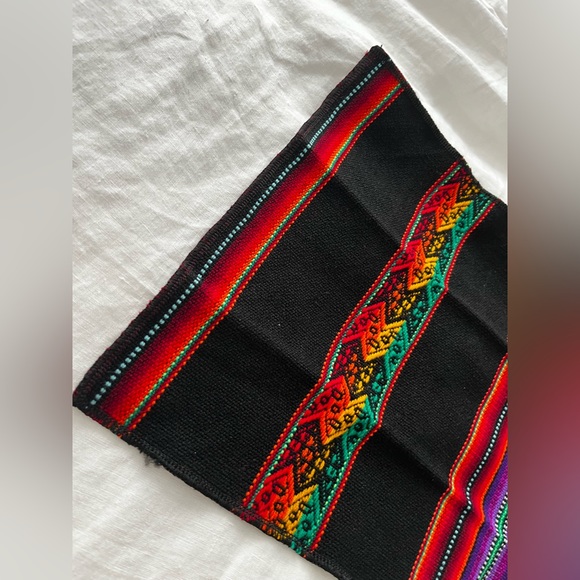 Set of 4 Handmade Placemats Made in Peru - Picture 3 of 6